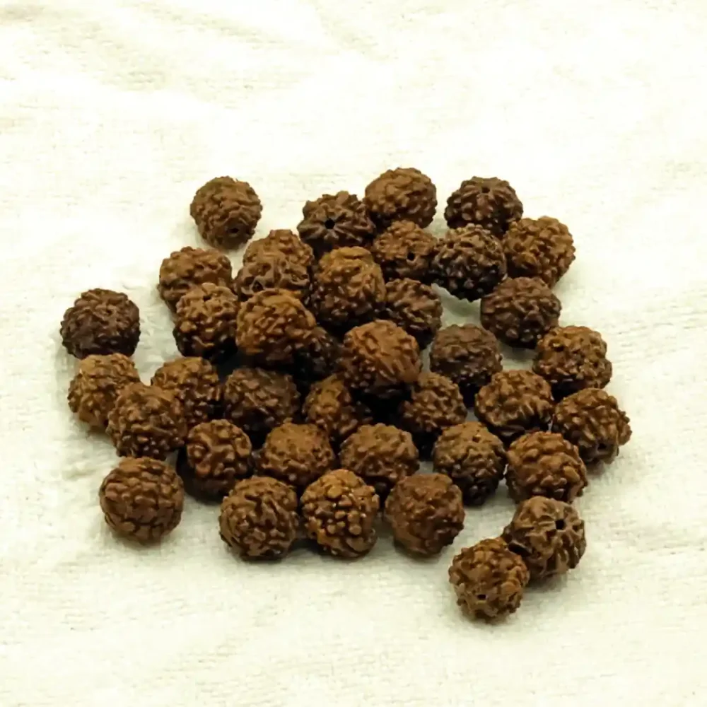 Abalorios cuentas y bisuteria simple macrame